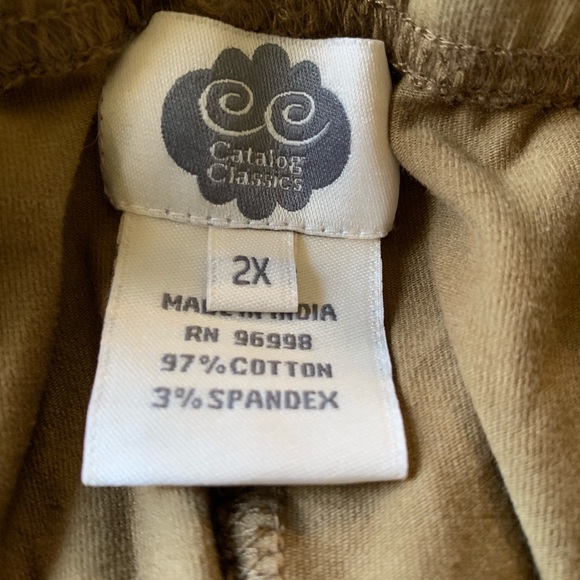 Olive/tan embroidery leggings size 2X - Picture 2 of 4
